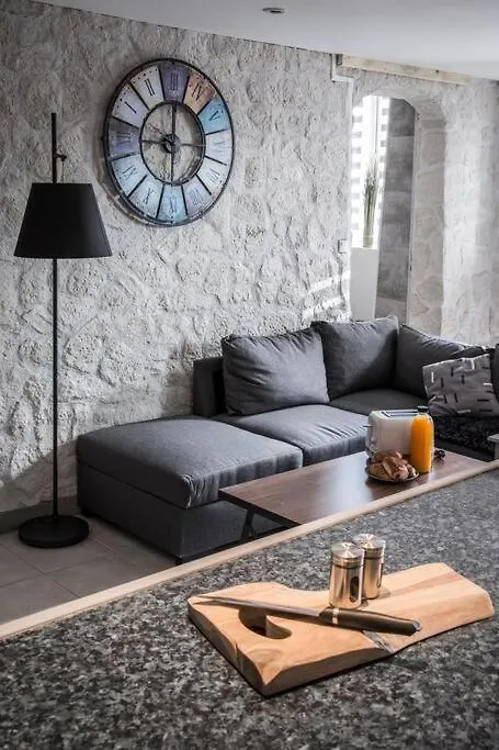 Les 4 Chenes - T2 Refait A Neuf Apartment Le Pont-de-Beauvoisin France